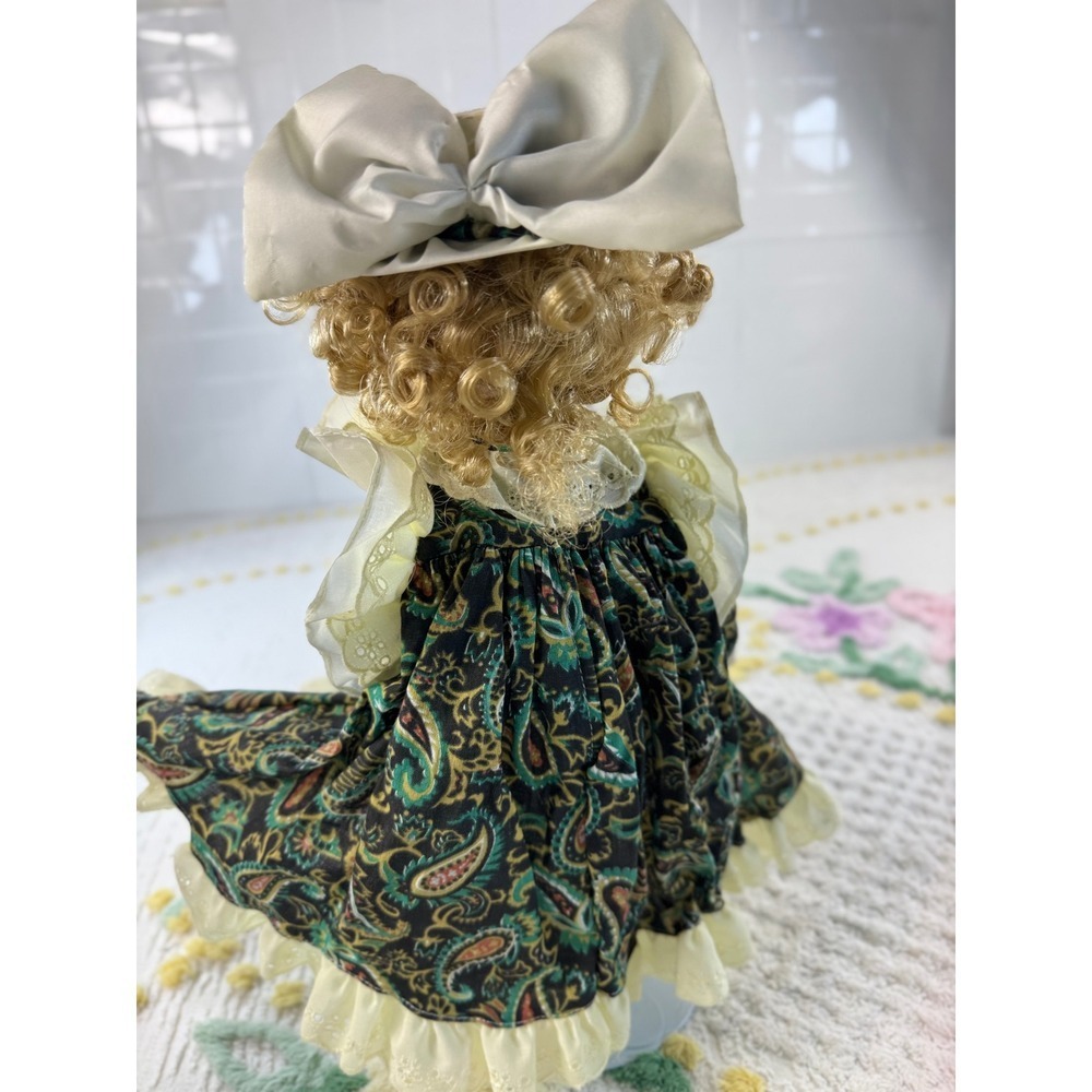 Vintage Porcelain Doll Victorian Style Paisley Dress Green Eyes Blonde Hair 15" - Picture 5 of 6